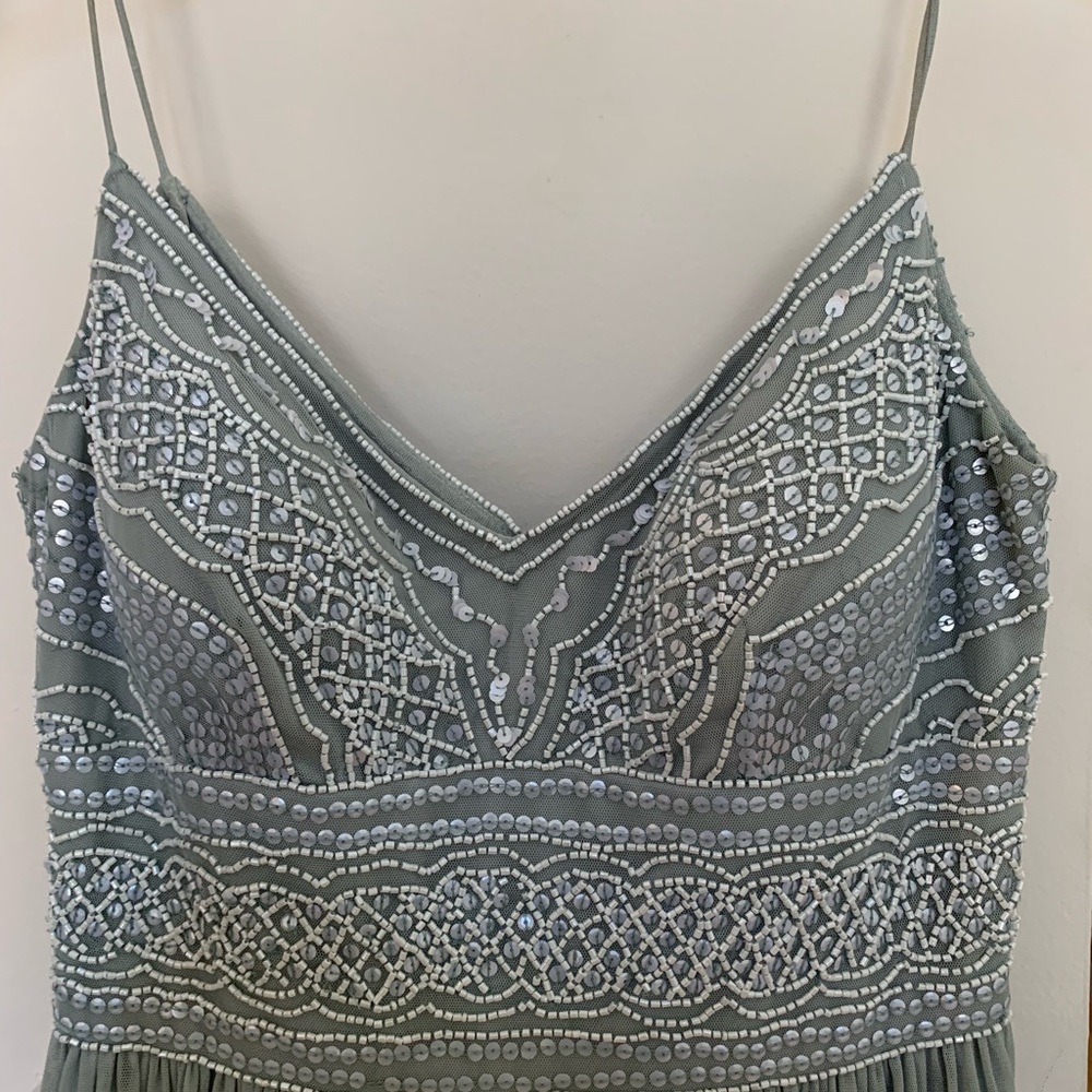 Andrianna Papell Gown/Prom Dress